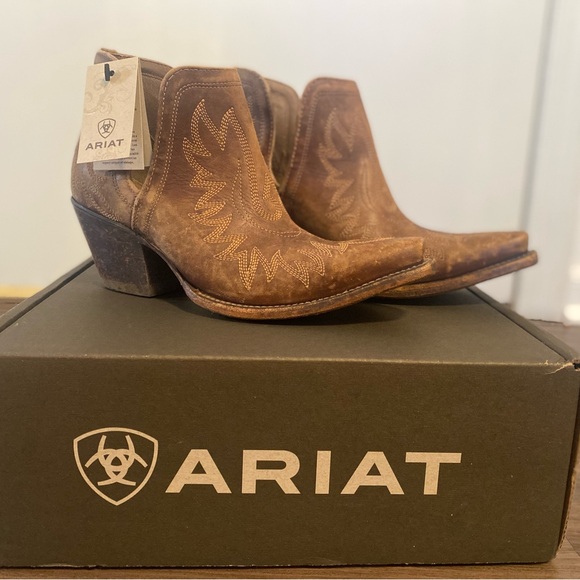 NWT! Ariat Dixon Brown Western Boots - Size 7.5 - Picture 2 of 10